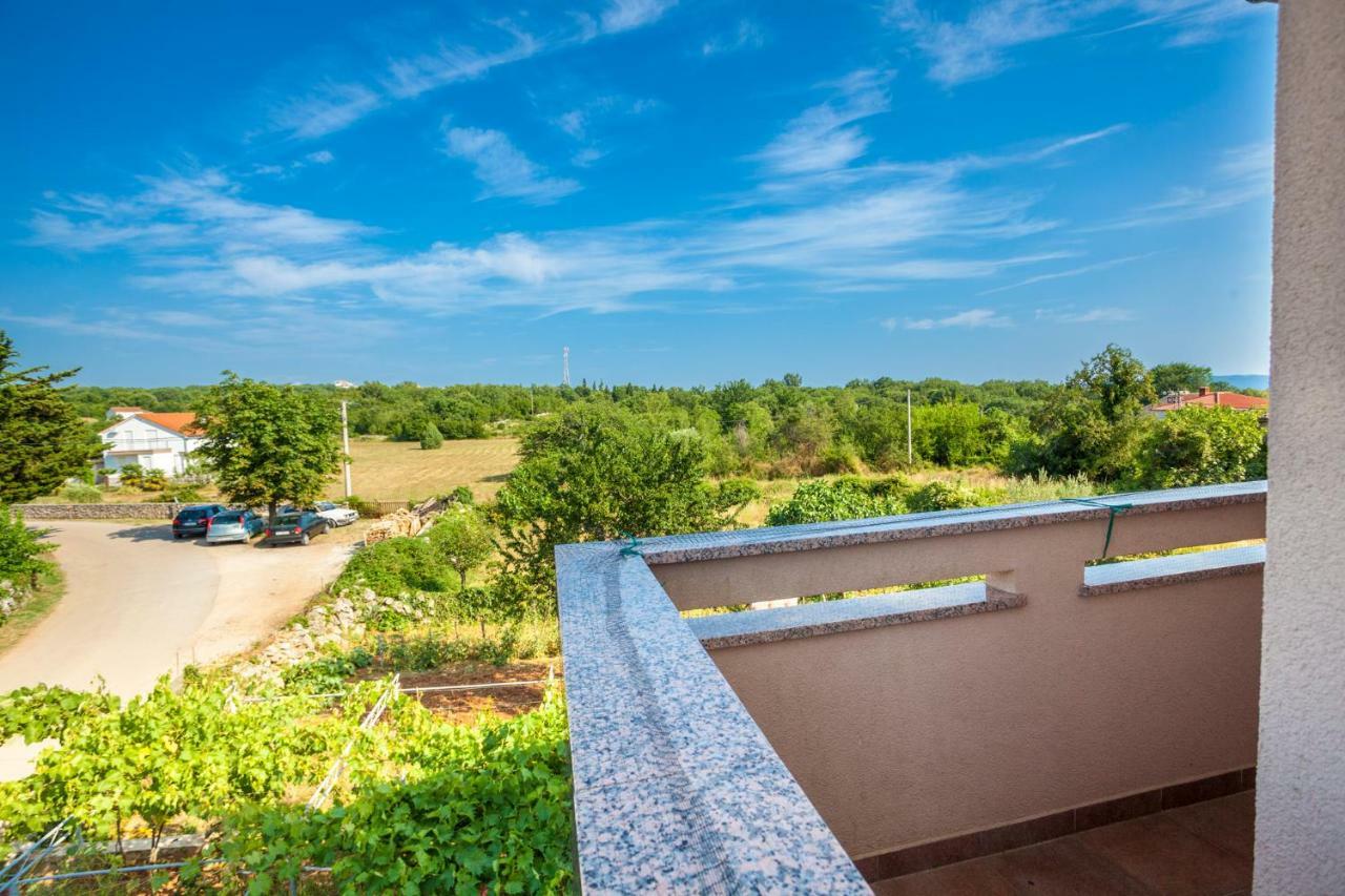 Holiday Apartment Ivica Milohnici المظهر الخارجي الصورة
