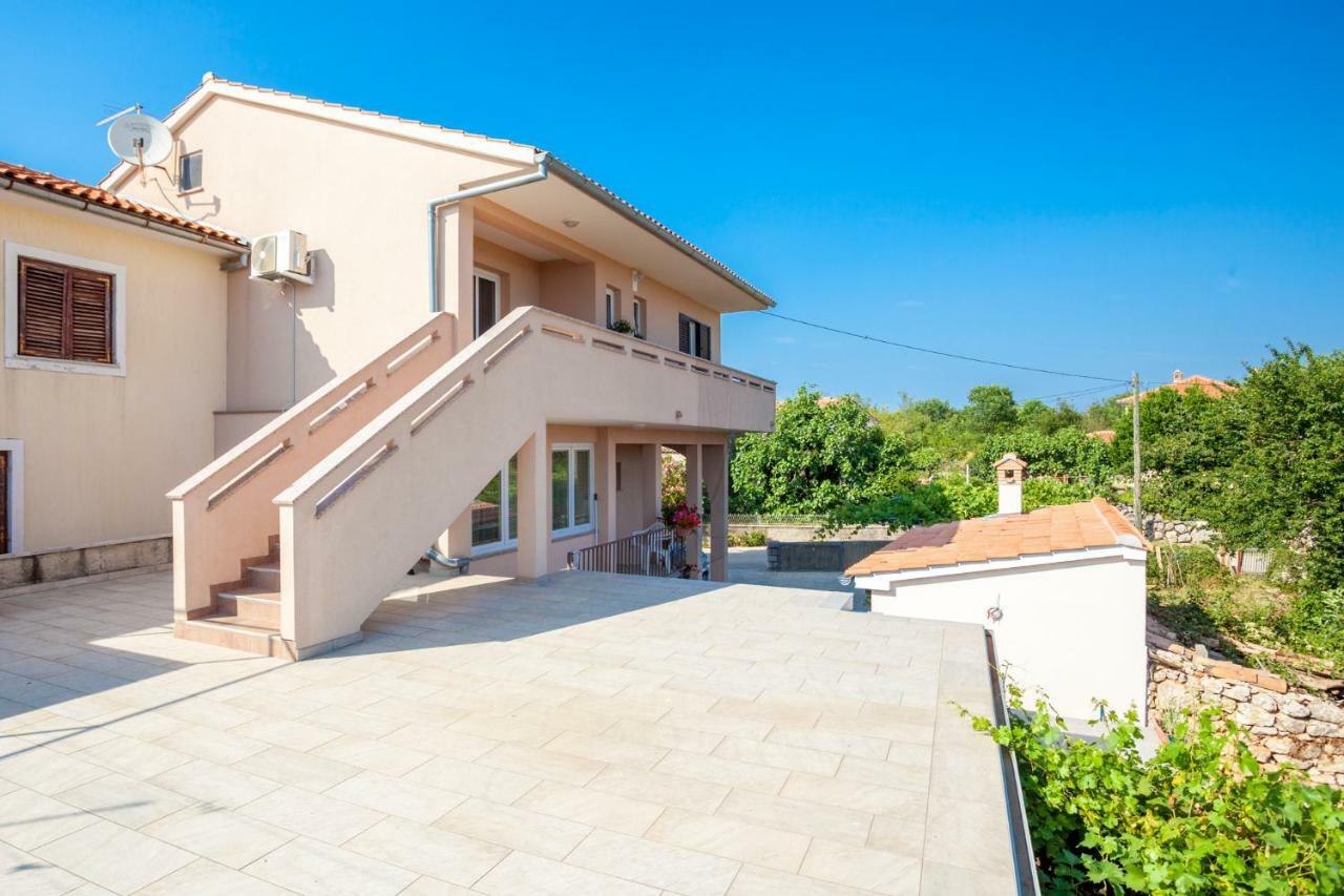 Holiday Apartment Ivica Milohnici المظهر الخارجي الصورة